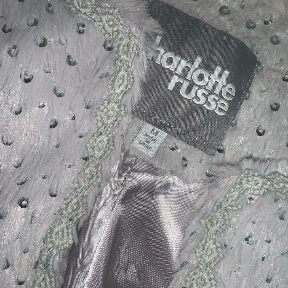 Charlotte Russe fur grey sequin jacket y2k boho classic evening party summer - Picture 3 of 3